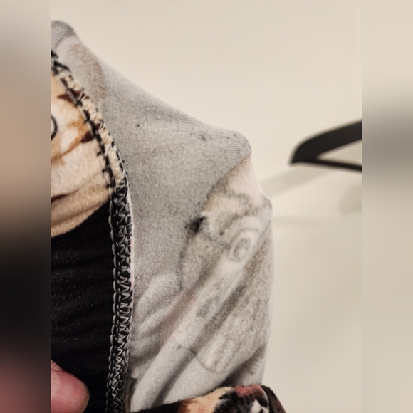 Cat leggings! ๐โโฌ Fits like a S-M (One Size) - Picture 4 of 5